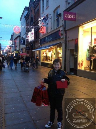 ELEVEN YEAR OLD BOY USES HIS POCKET MONEY TO BUY HOMELESS KIDS CHRISTMAS PRESENTS